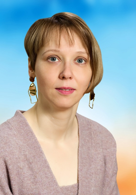 Хлебцова Елена Вячеславовна.